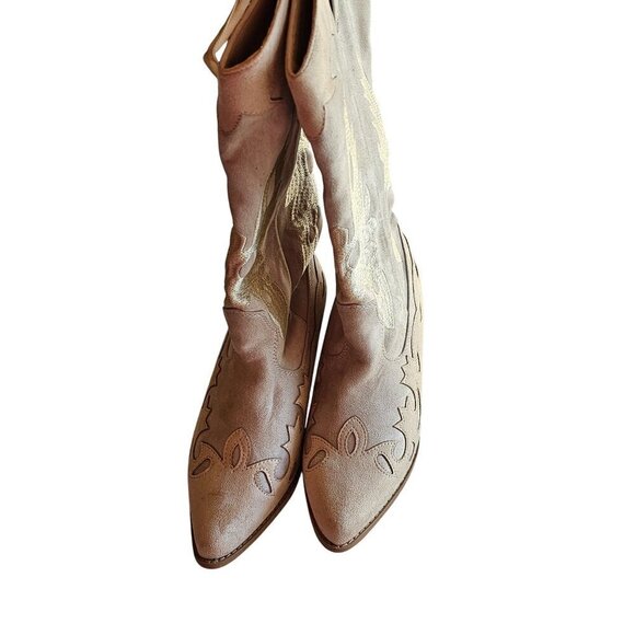 Vintage Western Cowboy Style Beige Embroidered Suede Boots With Low Block Heel F - Picture 6 of 15